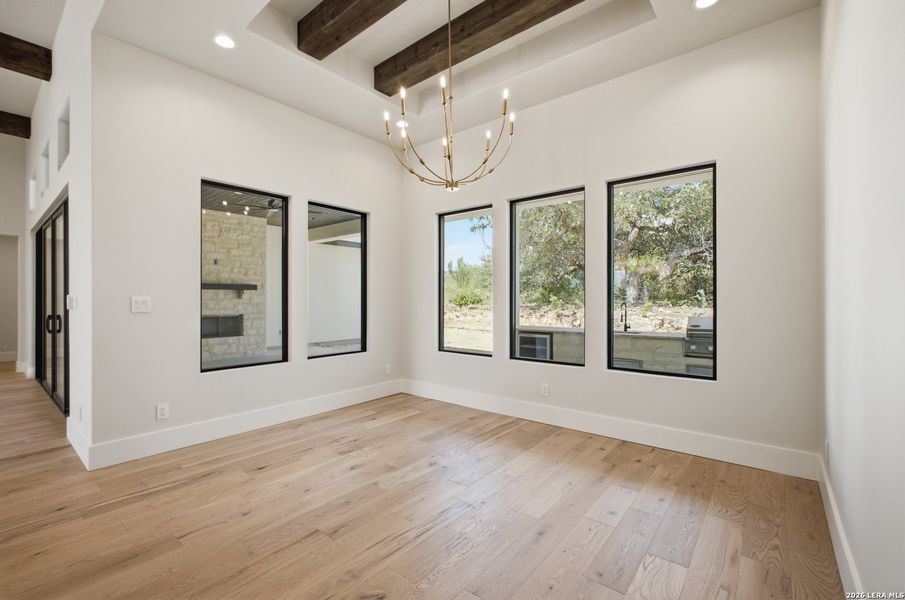 Spacious, unfurnished interior of a new home in , San Antonio (Image 35).