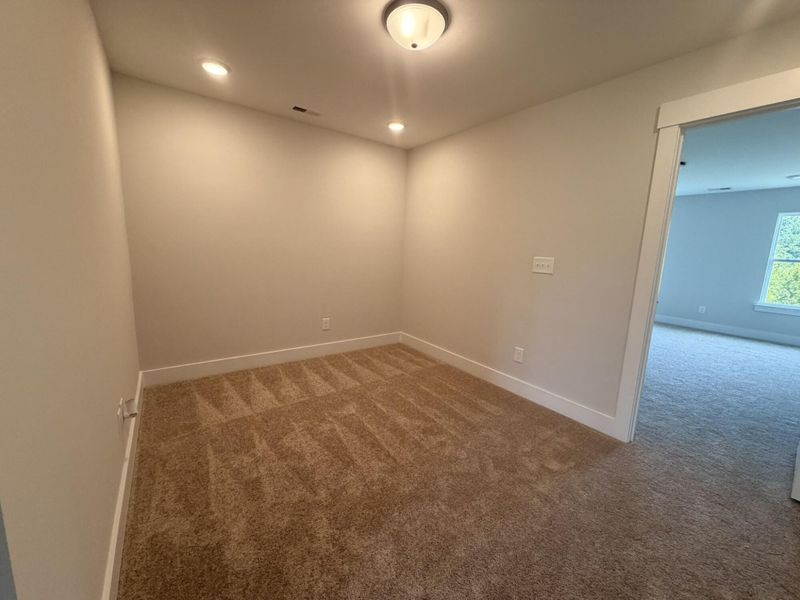 Spacious, unfurnished interior of a new home in Blythe Mill Townhomes, Waxhaw (Image 17).
