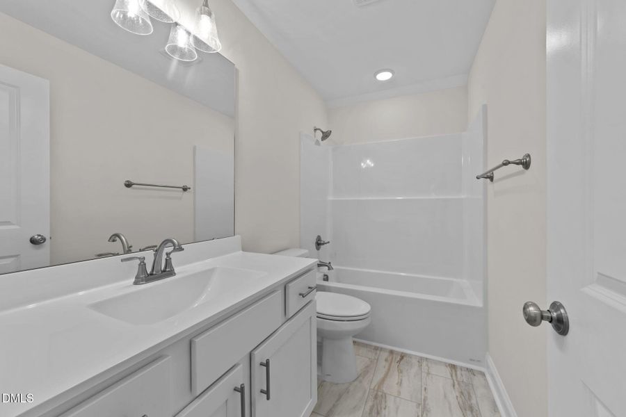 48-web-or-mls-VB4A5355 48-web-or-mls-VB4A5355