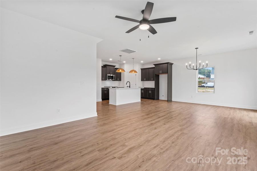 Spacious, unfurnished interior of a new home in , Kannapolis (Image 20). Spacious, unfurnished interior of a new home in , Kannapolis (Image 20).