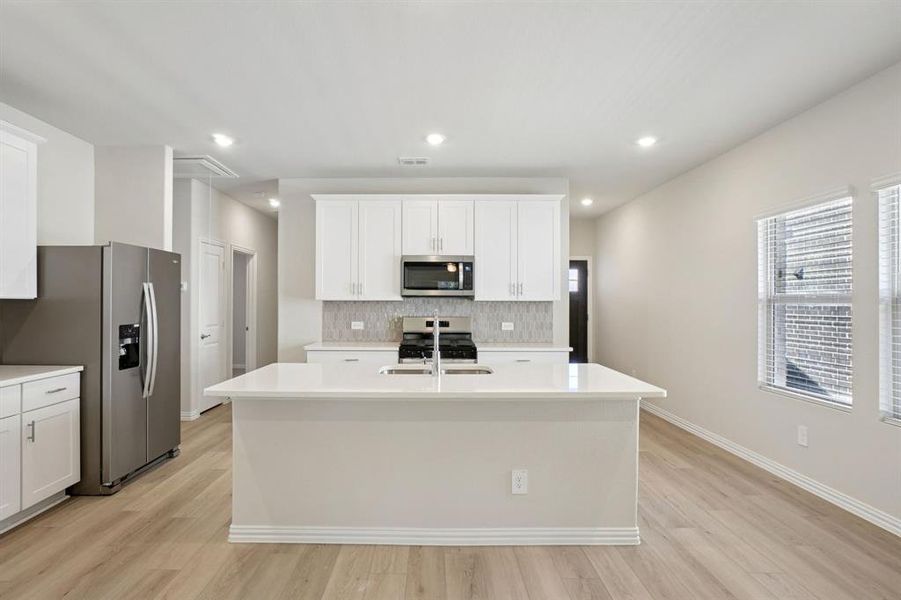Furnished interior view inside a new home in Eastridge - Spring Series, McKinney (Image 7). Furnished interior view inside a new home in Eastridge - Spring Series, McKinney (Image 7).