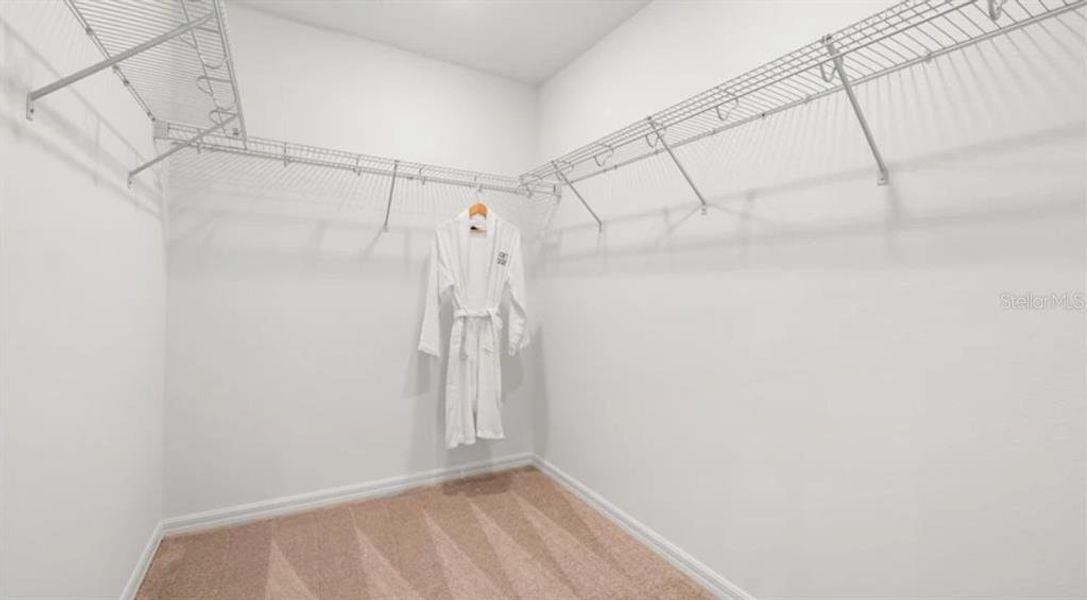 Spacious, unfurnished interior of a new home in Skye Ranch Community Group Page, Sarasota (Image 19).