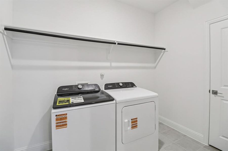 Close-up of interior finishes inside a home in Ashford Park - Texana Series, Corinth (Image 14).