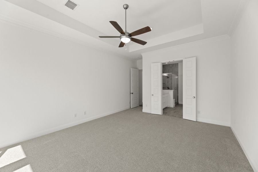 Representative unfurnished interior of a home built from the Sutton by Windsor Homes in Nelson Lake Estates, Rockwall (Image 25).