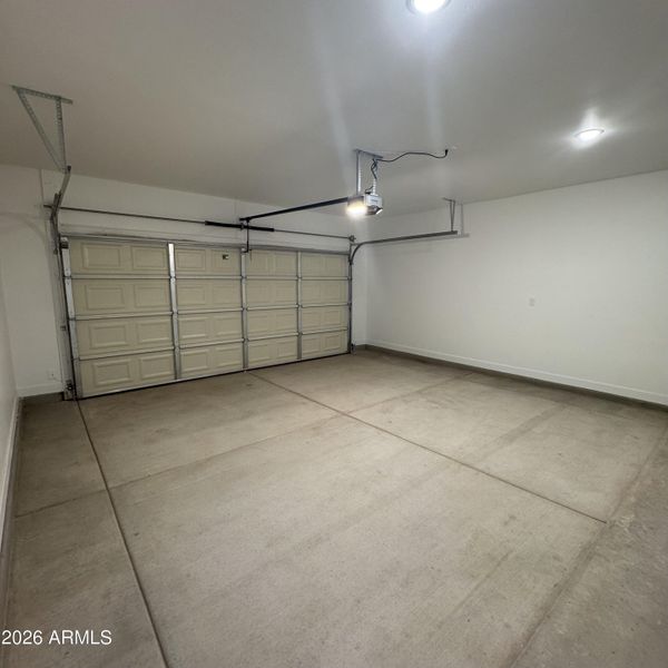 25203aa32fc3765e91516f03e742e832