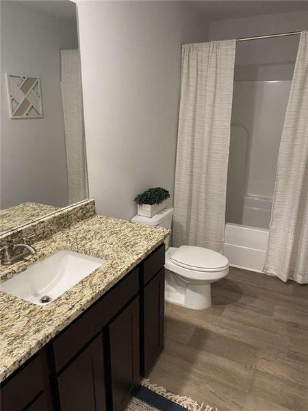 Image 19 of a home in Twin Oaks.