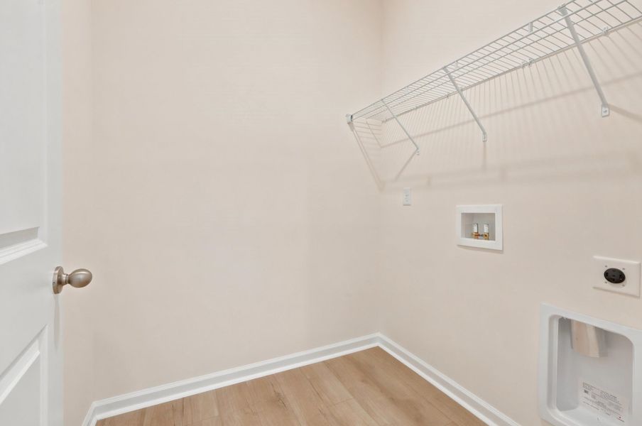 Spacious, unfurnished interior of a new home in Oak Grove, Conway (Image 24).