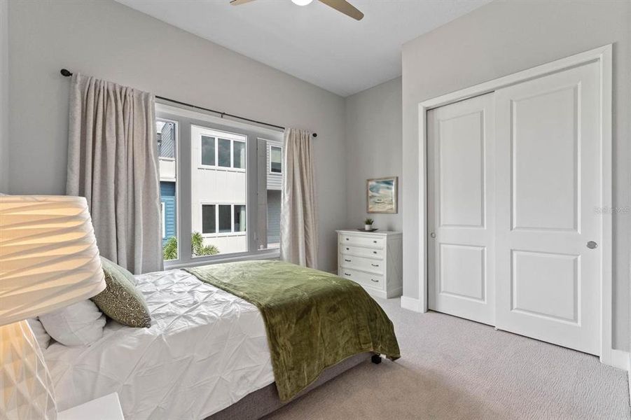 Furnished interior view inside a new home in , Kissimmee (Image 6).