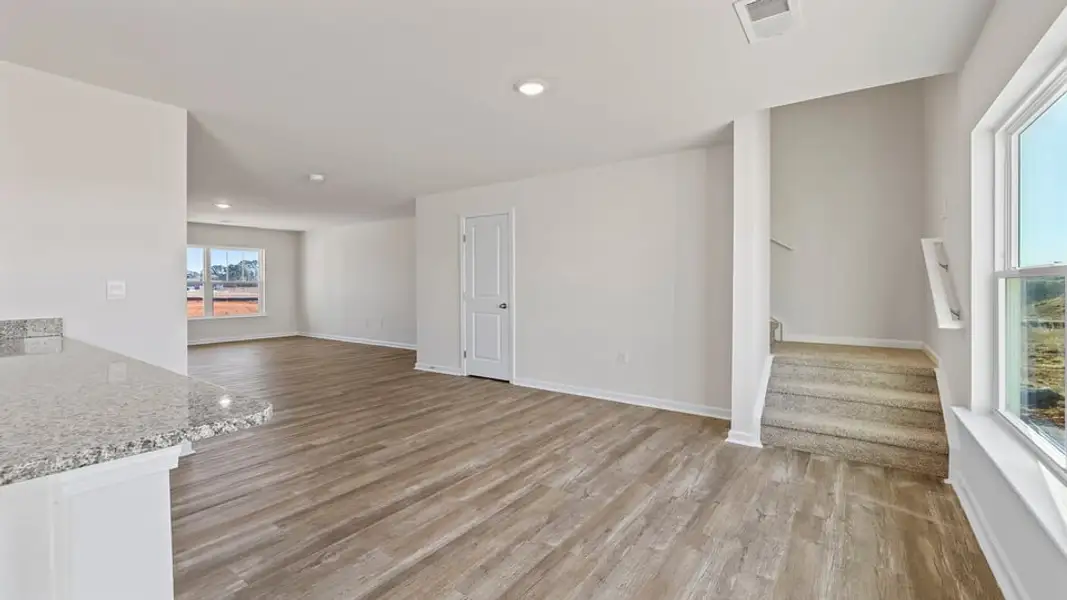 Spacious, unfurnished interior of a new home in Harper Ridge, Roebuck (Image 26).
