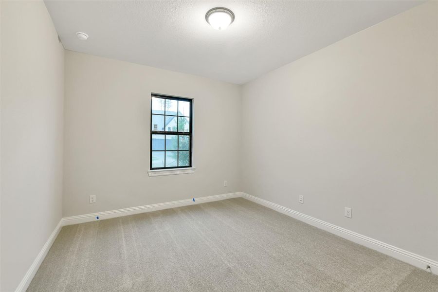Spacious, unfurnished interior of a new home in Evergreen 60', Conroe (Image 16).