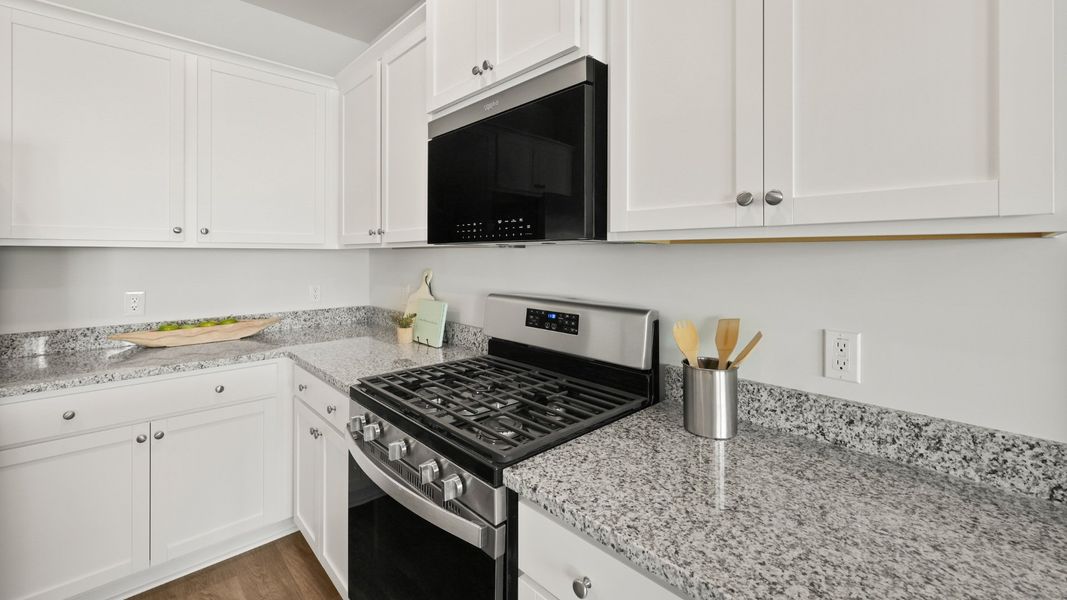 Representative furnished interior of a home built from the DAVIS by D.R. Horton in Carolina Groves Townhomes, Moncks Corner (Image 6).