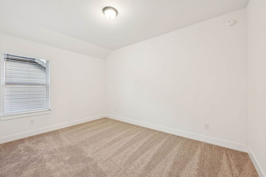 Spacious, unfurnished interior of a new home in The Woodlands Hills, Willis (Image 40).