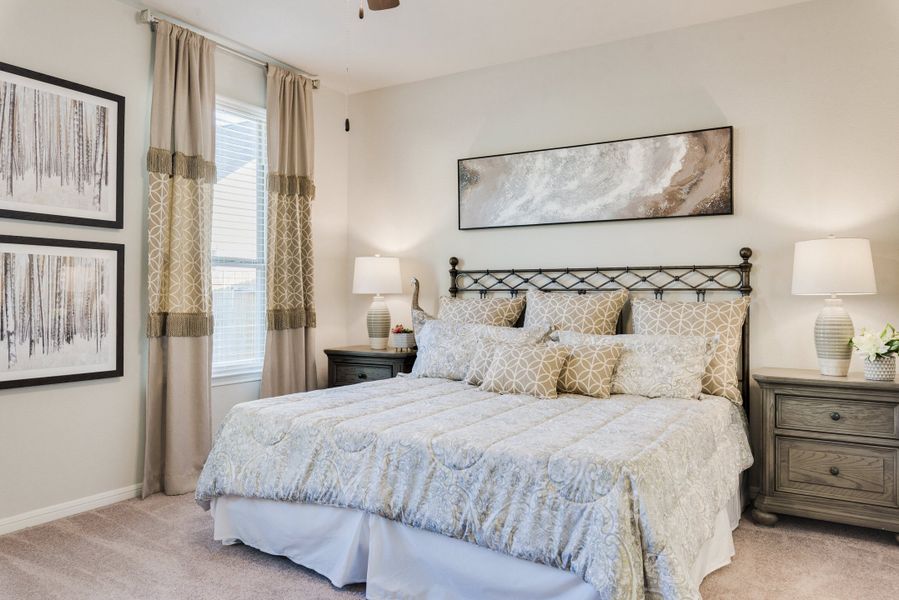 Representative furnished interior of a home built from the Floor Plan 1759 by Colina Homes in Grand Magnolia, Magnolia (Image 24). Representative furnished interior of a home built from the Floor Plan 1759 by Colina Homes in Grand Magnolia, Magnolia (Image 24).