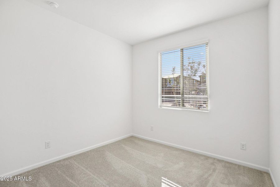 17-web-or-mls-La Senda Dr W-S0511-017