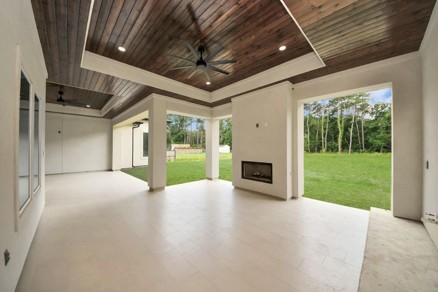 Exterior details and patio area of a home in , Porter (Image 3).