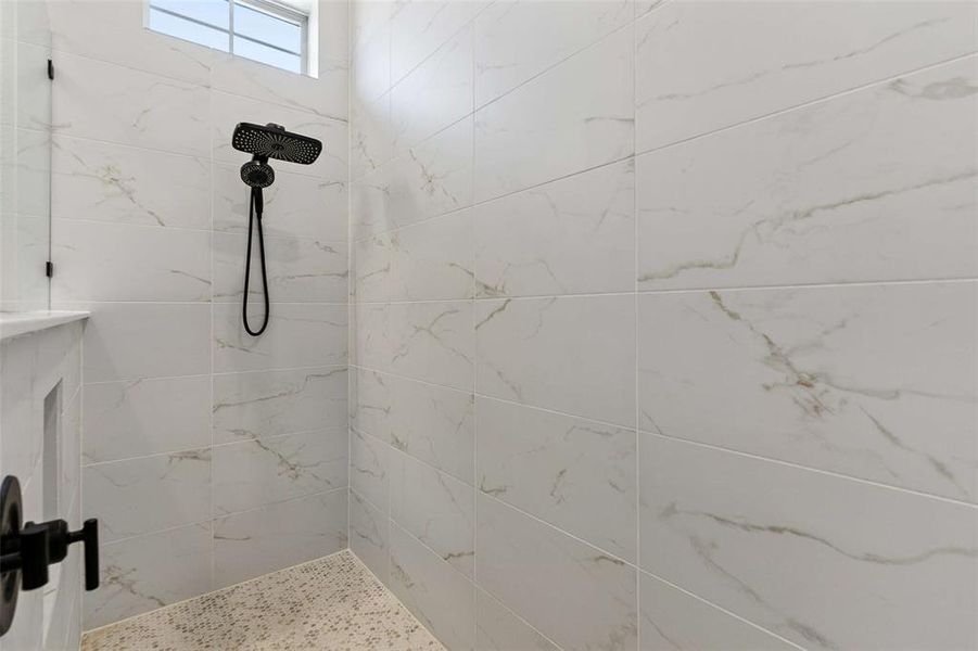 Close-up of interior finishes inside a home in Elements at Viridian - Garden Series, Arlington (Image 21).