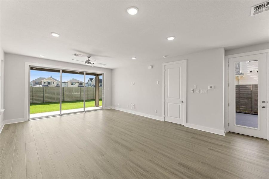 Spacious, unfurnished interior of a new home in Garden Collection at Harvest, Argyle (Image 13).