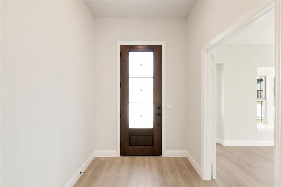 Image 32 of a home in Maplewood.