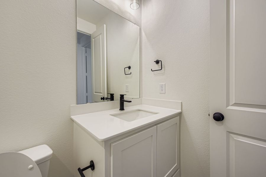 Plan 1562 Representative Photo - Bathroom