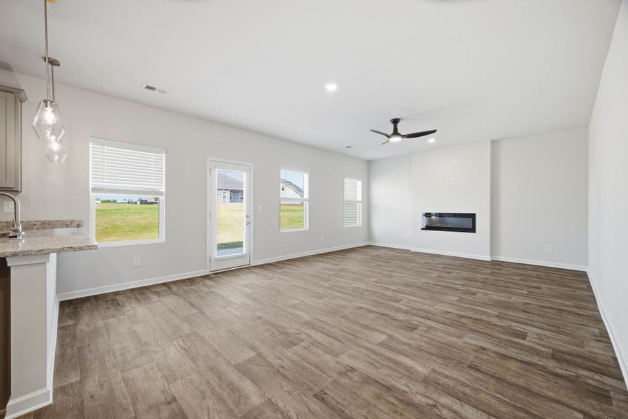New Home in Perry, GA.  - Slide 8