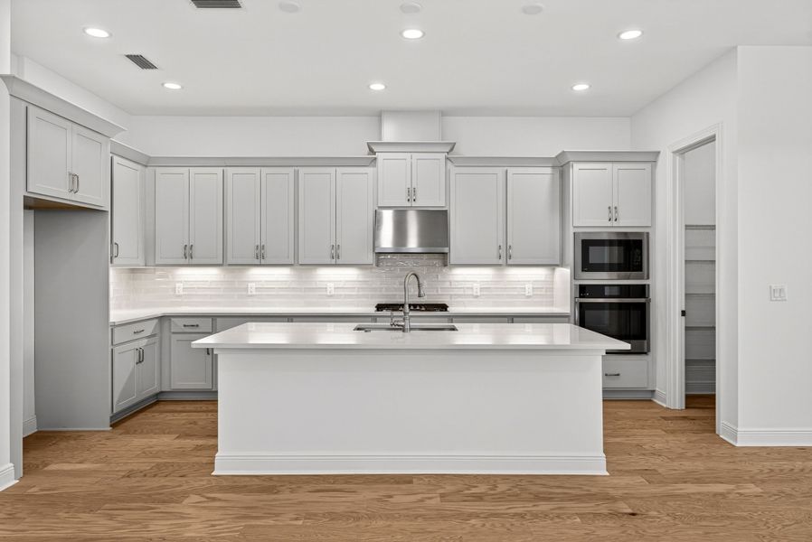 Island Kitchen