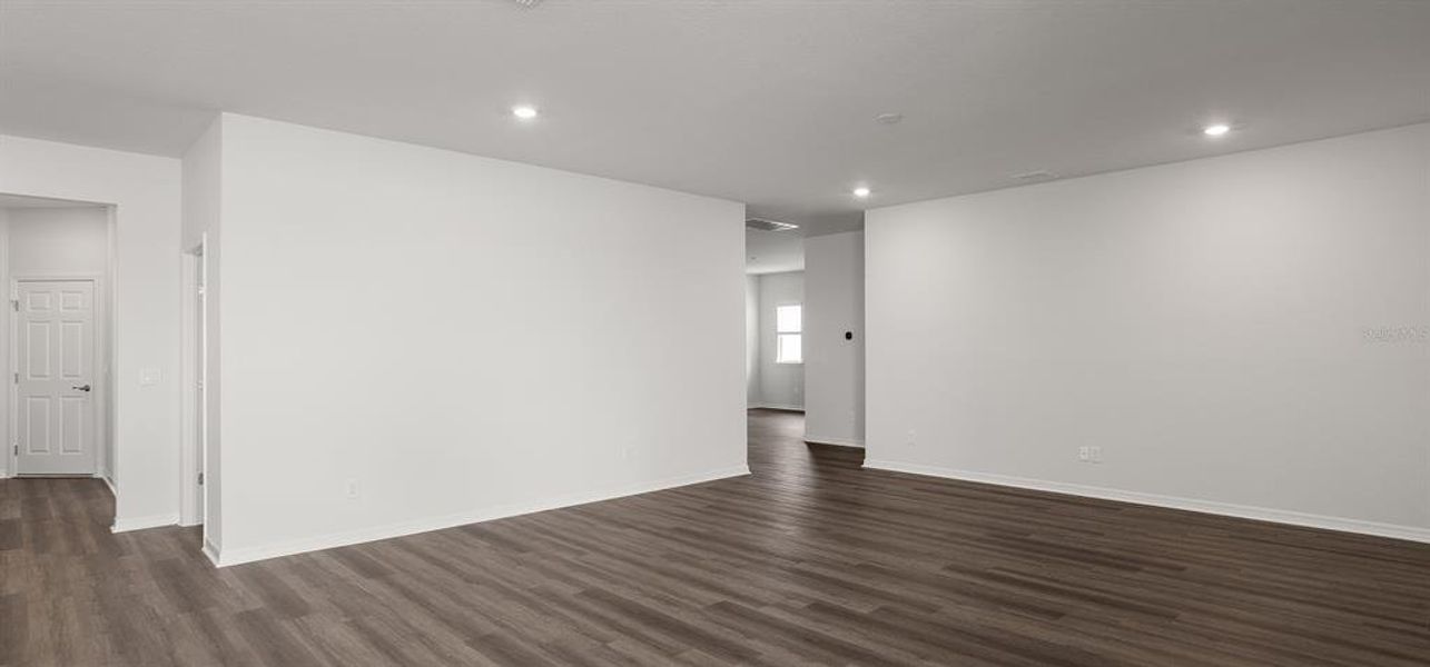 Spacious, unfurnished interior of a new home in The Crossings - Single-Family Homes, St. Cloud (Image 19).