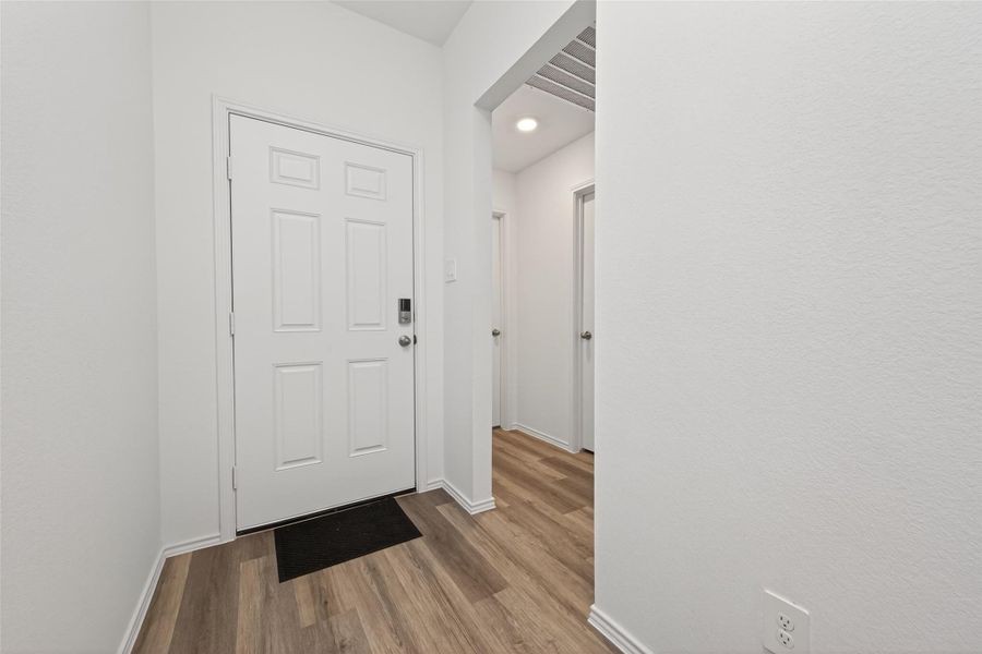 Spacious, unfurnished interior of a new home in Presswoods, Splendora (Image 23).