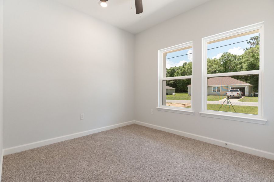 Spacious, unfurnished interior of a new home in Blossom Grove, Crestview (Image 27).