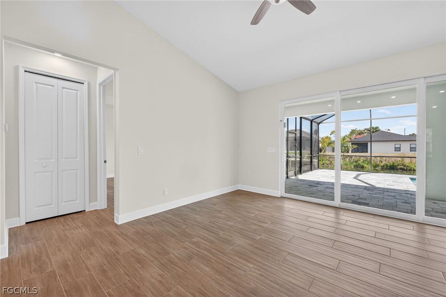 Spacious, unfurnished interior of a new home in Cape Coral, Cape Coral (Image 32). Spacious, unfurnished interior of a new home in Cape Coral, Cape Coral (Image 32).