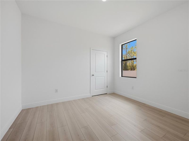 Spacious, unfurnished interior of a new home in , Labelle (Image 21).