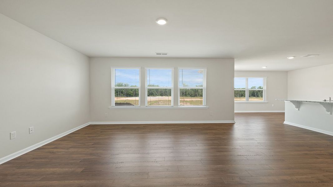 Spacious, unfurnished interior of a new home in Harrier Point, Woodruff (Image 26).