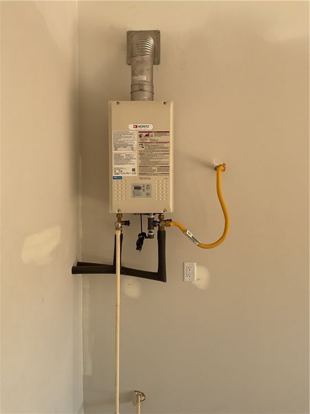 Gas tankless water heater