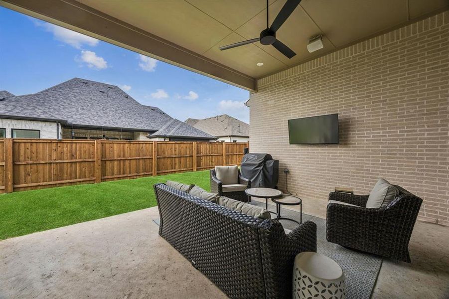 Exterior details and patio area of a home in , Celina (Image 4).