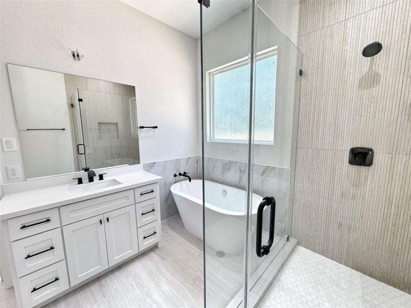 Furnished interior view inside a new home in , Splendora (Image 17).