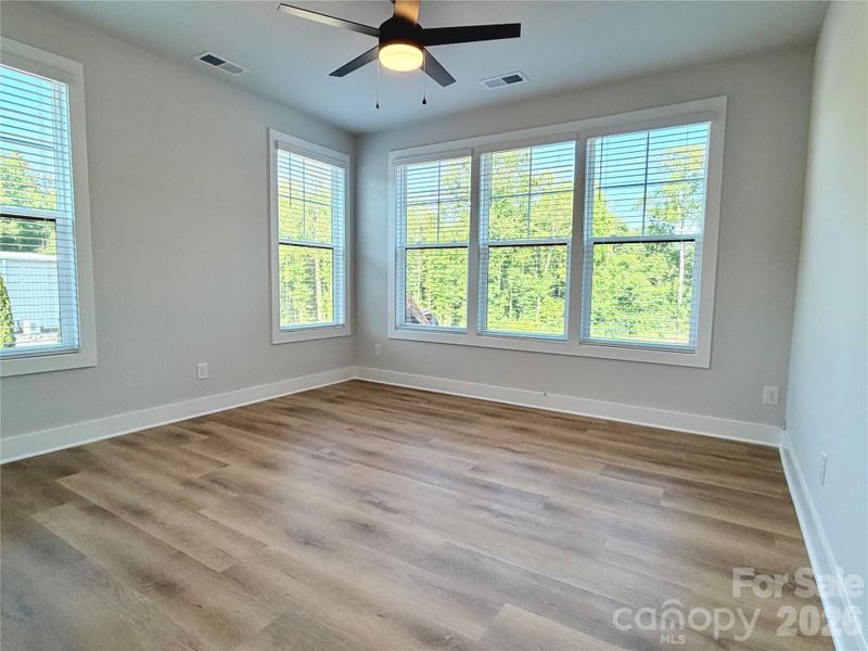 Spacious, unfurnished interior of a new home in , Mount Ulla (Image 16).