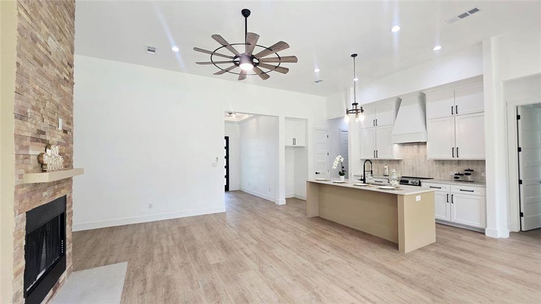Furnished interior view inside a new home in , Springtown (Image 13).