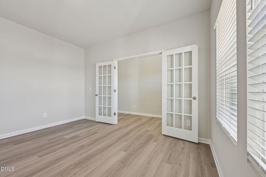 19-web-or-mls-Raleigh - Oak Manor - 113