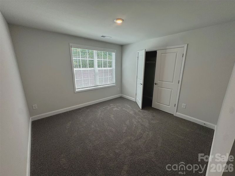 Spacious, unfurnished interior of a new home in Lauren Pines, York (Image 23).