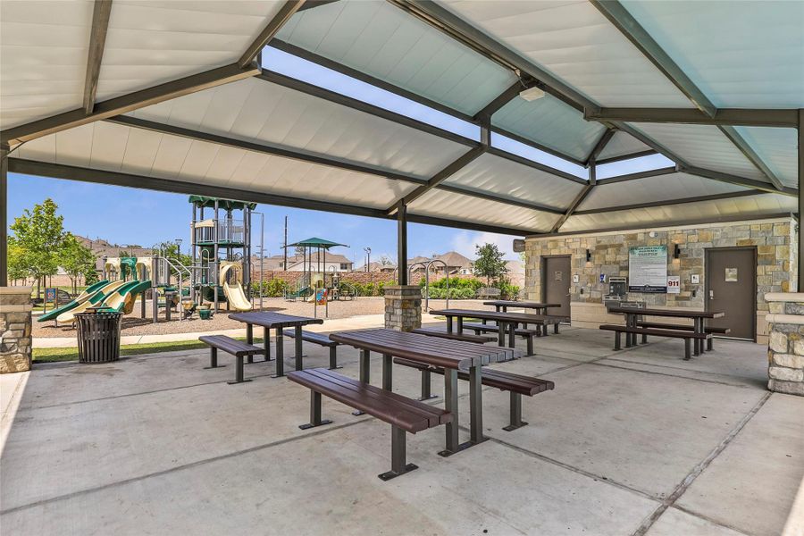 Community amenities in , Houston (Image 40). Community amenities in , Houston (Image 40).