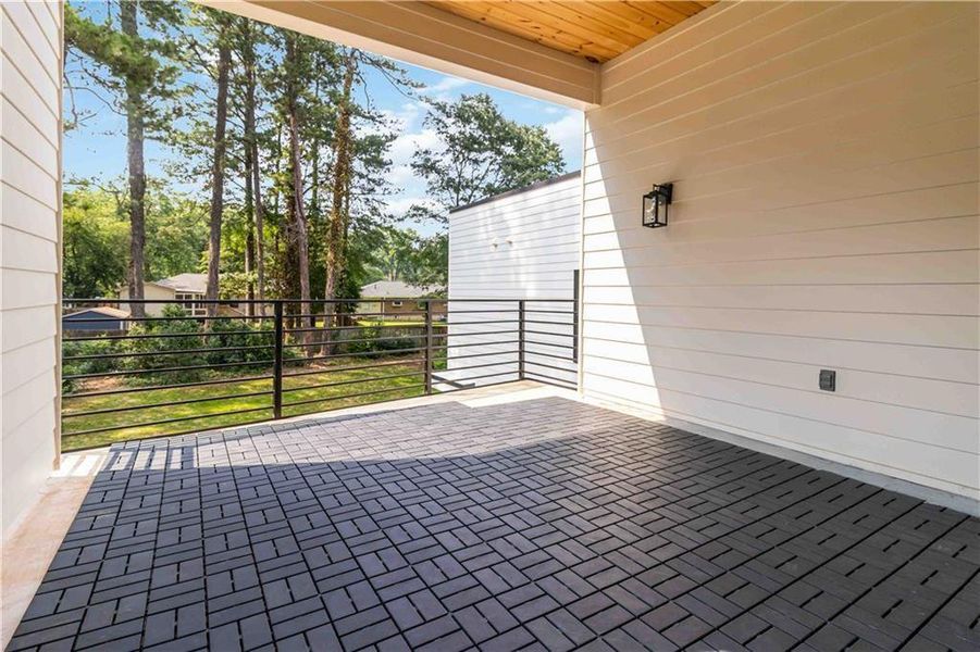 Exterior details and patio area of a home in , Decatur (Image 27).