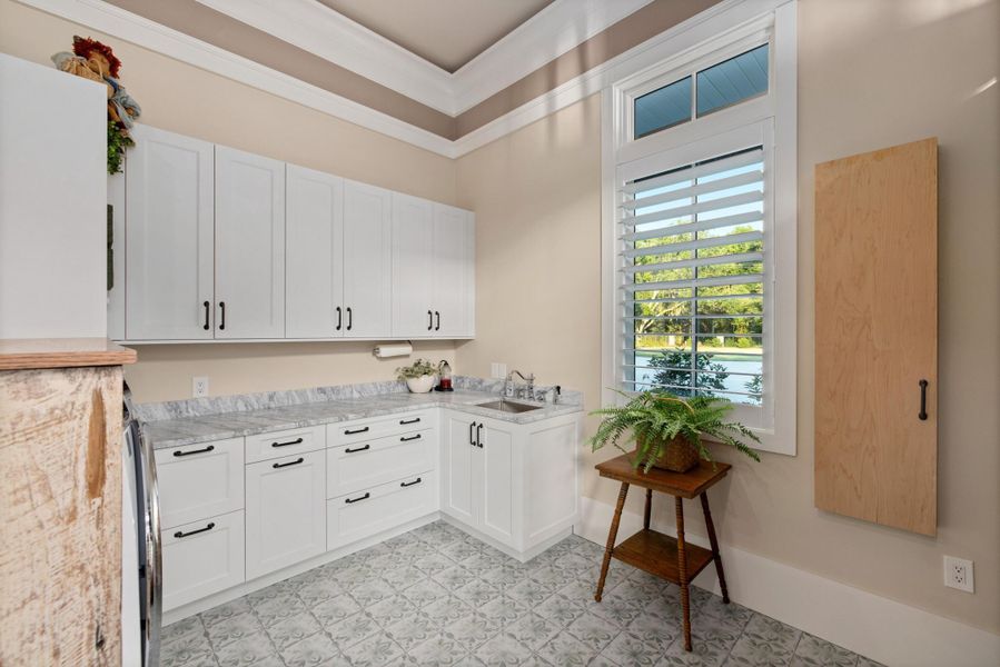 Furnished interior view inside a new home in , Bonneau (Image 10).