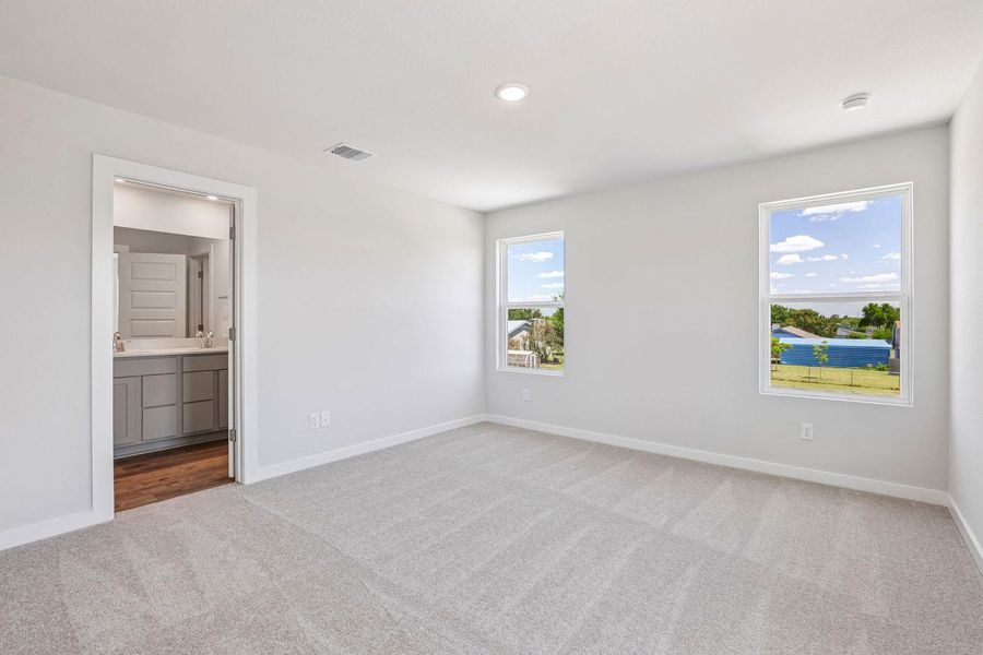 Spacious, unfurnished interior of a new home in Avery Centre, Round Rock (Image 17). Spacious, unfurnished interior of a new home in Avery Centre, Round Rock (Image 17).