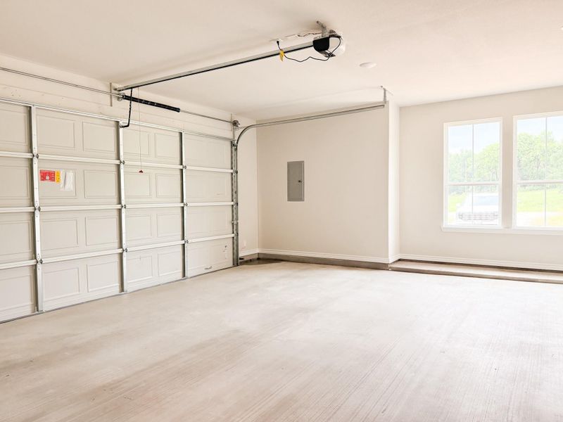 Spacious, unfurnished interior of a new home in , Jewett (Image 16).