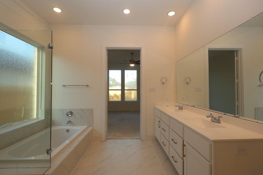 Furnished interior view inside a new home in Oakhill Reserve, Tomball (Image 5).