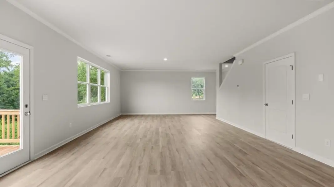 Spacious, unfurnished interior of a new home in Sheffield Highlands, Dallas (Image 16). Spacious, unfurnished interior of a new home in Sheffield Highlands, Dallas (Image 16).