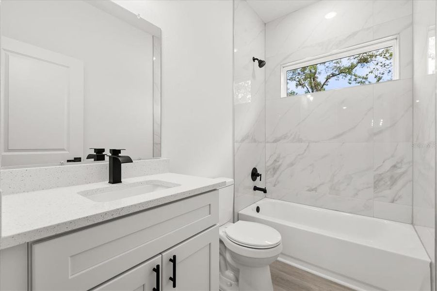 Furnished interior view inside a new home in , Dunnellon (Image 6).