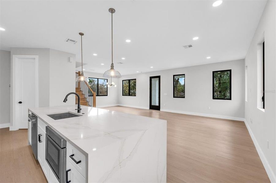 Furnished interior view inside a new home in , Orlando (Image 8).