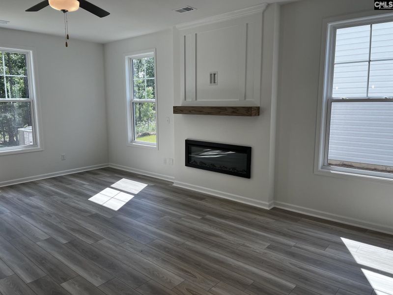 Spacious, unfurnished interior of a new home in Blythewood Farms, Blythewood (Image 12).