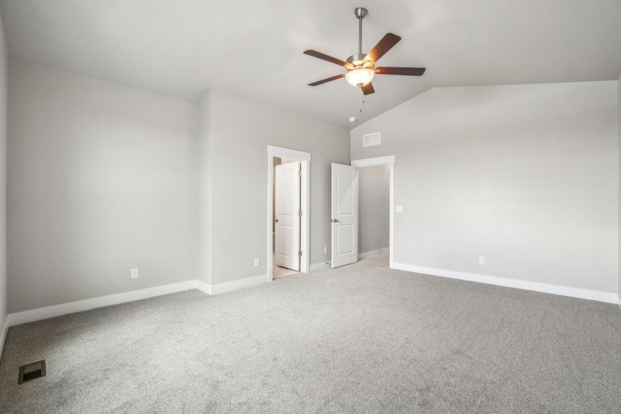 Spacious, unfurnished interior of a new home in Vernazza, Windsor (Image 20). Spacious, unfurnished interior of a new home in Vernazza, Windsor (Image 20).