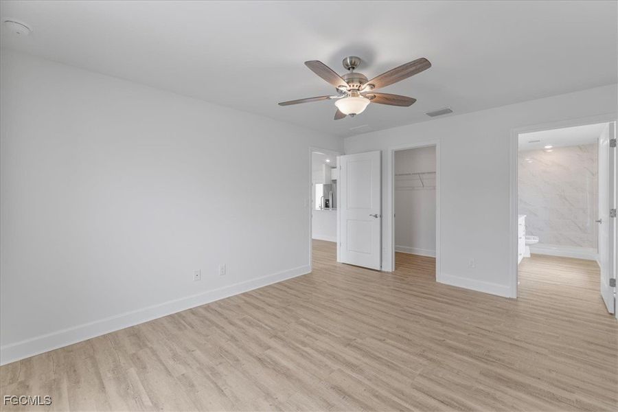 Spacious, unfurnished interior of a new home in Cape Coral, Cape Coral (Image 26). Spacious, unfurnished interior of a new home in Cape Coral, Cape Coral (Image 26).